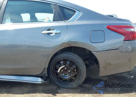 2018 Nissan Altima 2.5 Sl z USA, uszkodzony, nr VIN 1N4AL3AP0JC185665